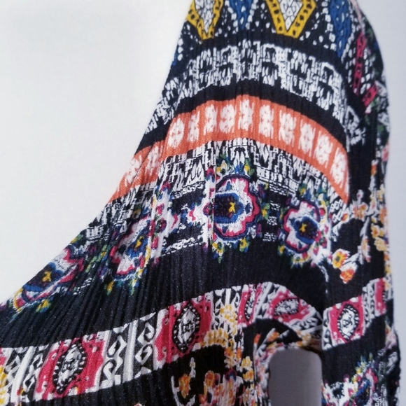 Millau pattern multicolor long sleeves romper.  XS - Picture 7 of 12